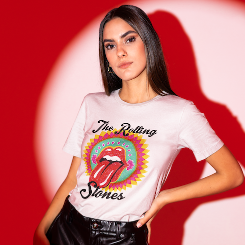 Encuentra la esencia de la moda en Free Spirit con nuestra blusa de moda. Calidad, comodidad y estilo únicos. Blusa de Moda The Rolling Stones